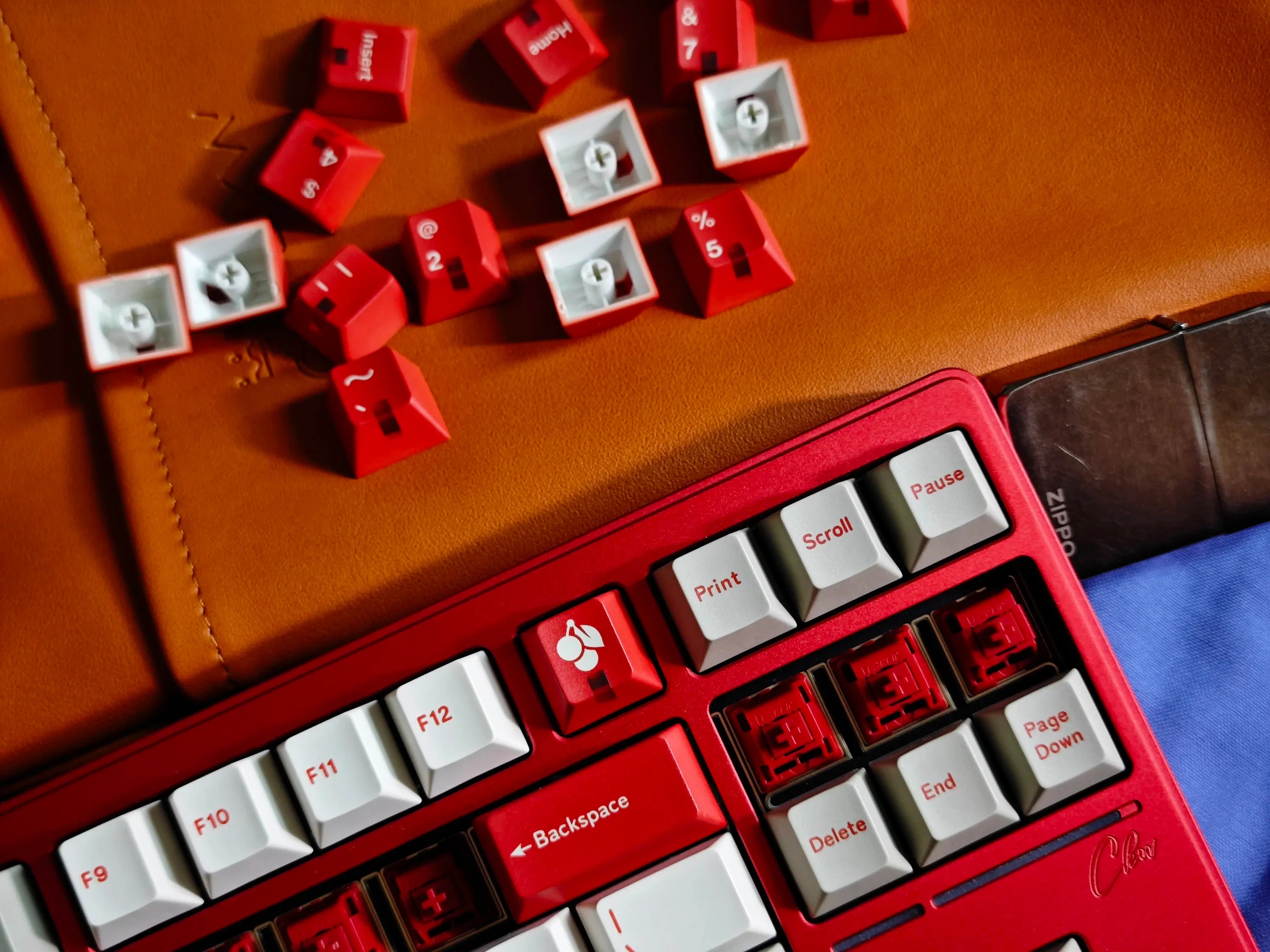GMK Red Alert Theme Keycaps Cherry Profile PBT Thermal Sublimation Keycap Customized Keycaps Compatible with Mechanical Keyboard