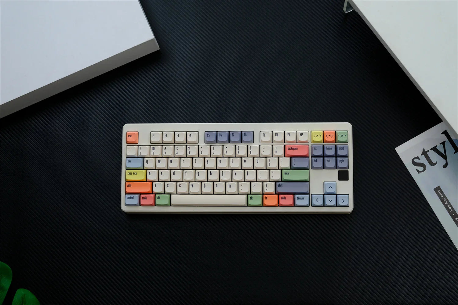 XDA PBT Keycaps Dye Sub Keycap For Mechanical Keyboard Gaming 75% Color Key Caps Wooting Minimalism Retro Custom DIY