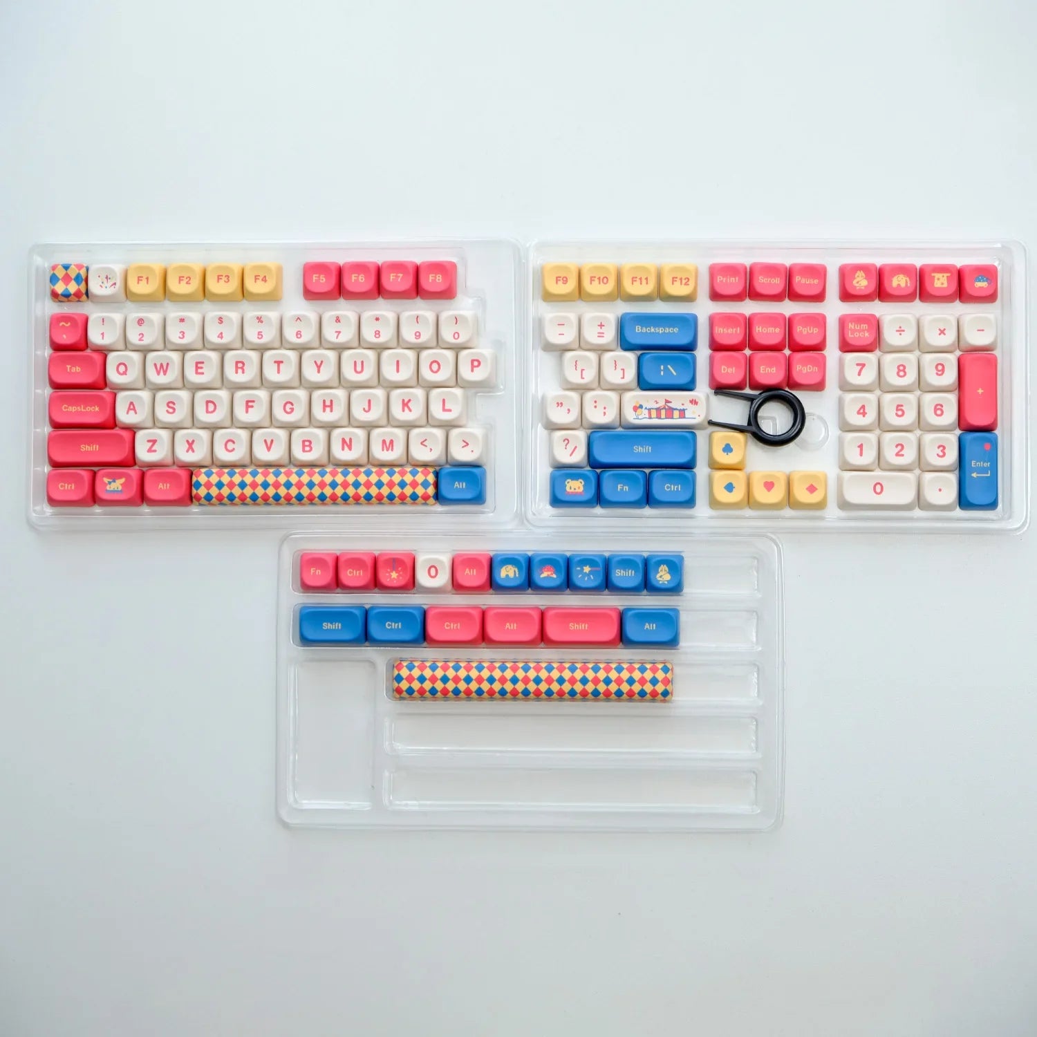 125 Keys/Set Cute Cats Circus Keycaps XDA Profile PBT Anime Game Keycaps for DIY MX Switches Minimalism Mechanical Keyboard Caps