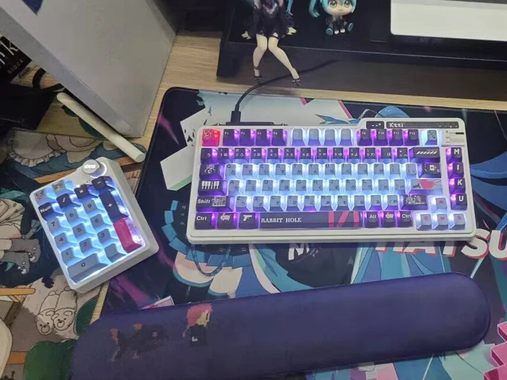 Miku Keycaps  Cute Custom Keycaps PBT Cherry Profile Key Cap Kawaii Anime Translucency Key Caps for Mechanical Keyboard Gifts