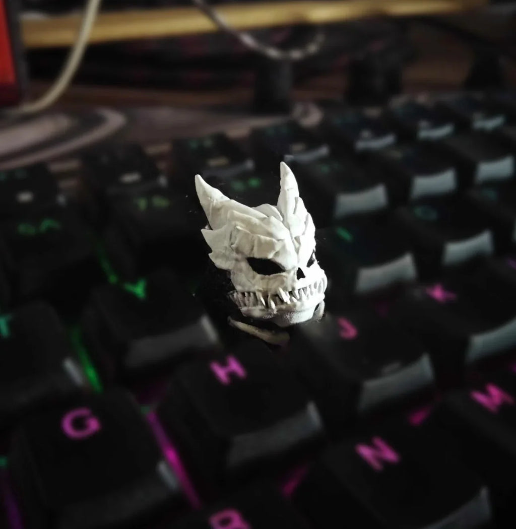 Monster Keycaps Custom White Cool Skull Cross Axis Mechanical Keyboard Keycaps Original Design 3D Resin Handmade Cartoon Keycaps