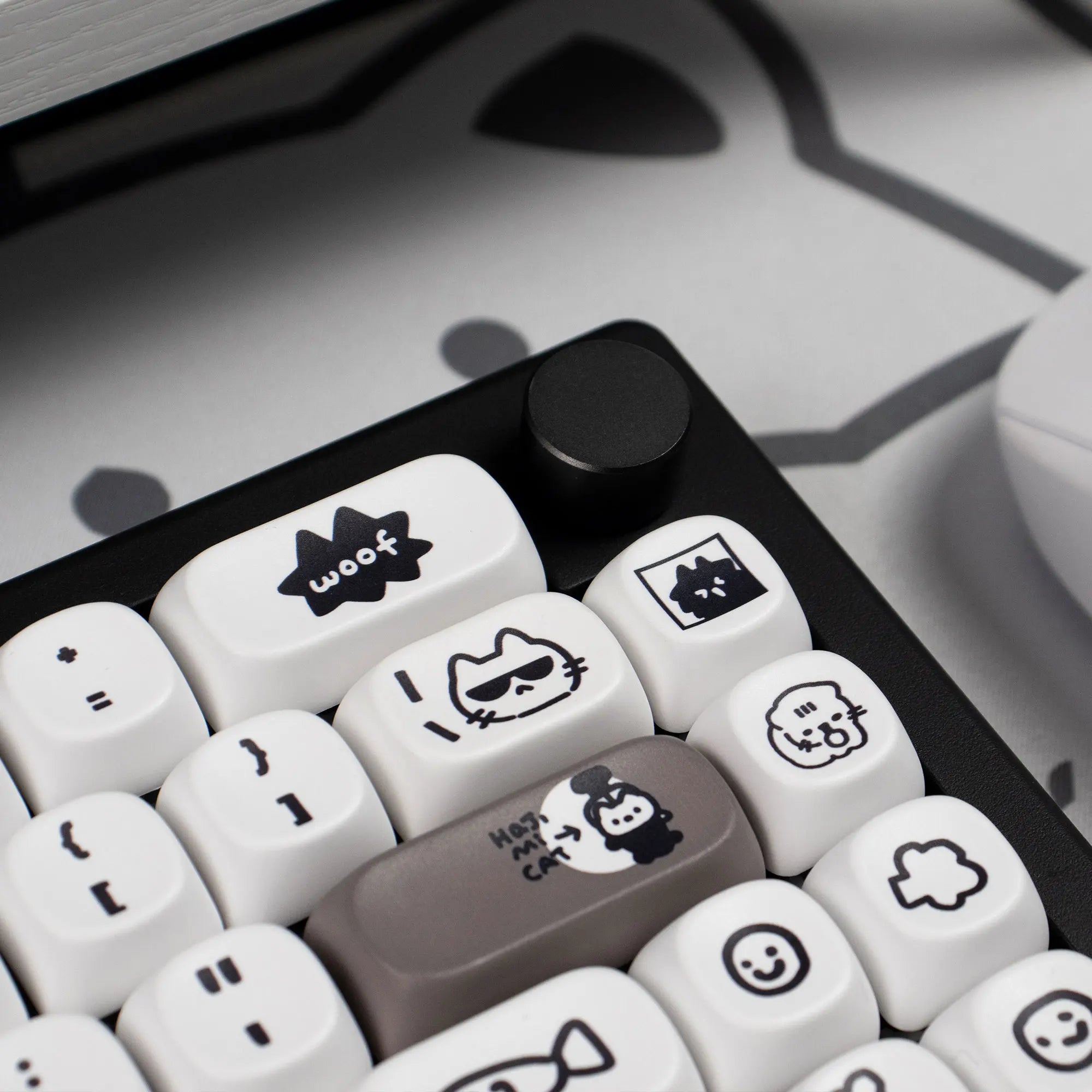 Cats and Puppies Keycaps MOA Profile Thermal Sublimation PBT Keycaps Personalized Cute Keycap For 64/104/108 Mechanical keyboard