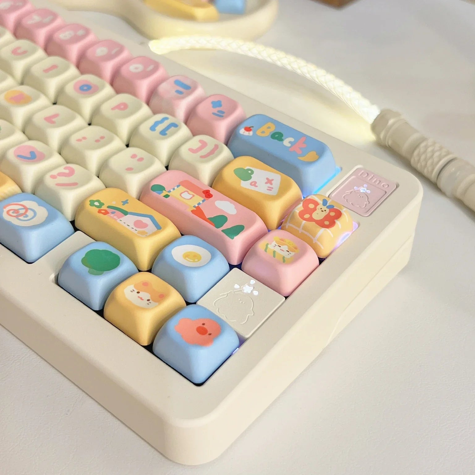Customized Keycap Cute Kindergarten Theme 133/141 Key Eoa Height Pbt Five Sided Heat Sublimation Cartoon Mechanical Keyboard Cap
